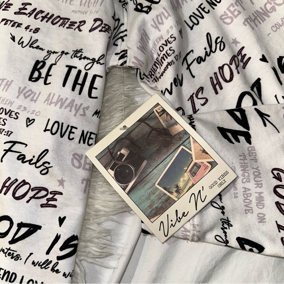 Vibe N’ | NWT Christian Religious God Biblical Quotes Graphic Print Hoodie - Picture 9 of 15